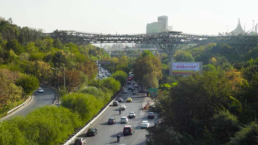 فوتیج پل طبیعت - مدرس